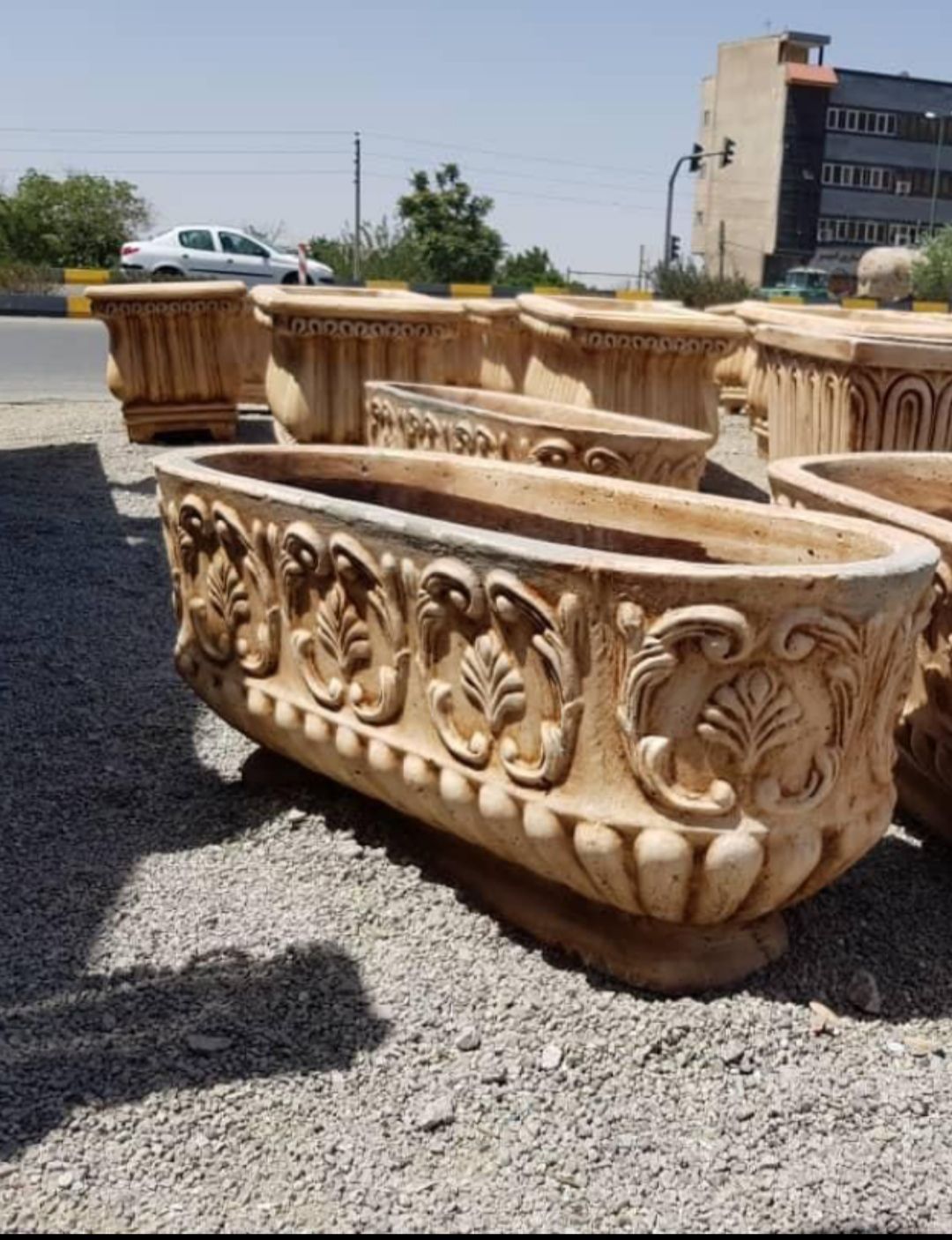 گلدان بتنی بیضی